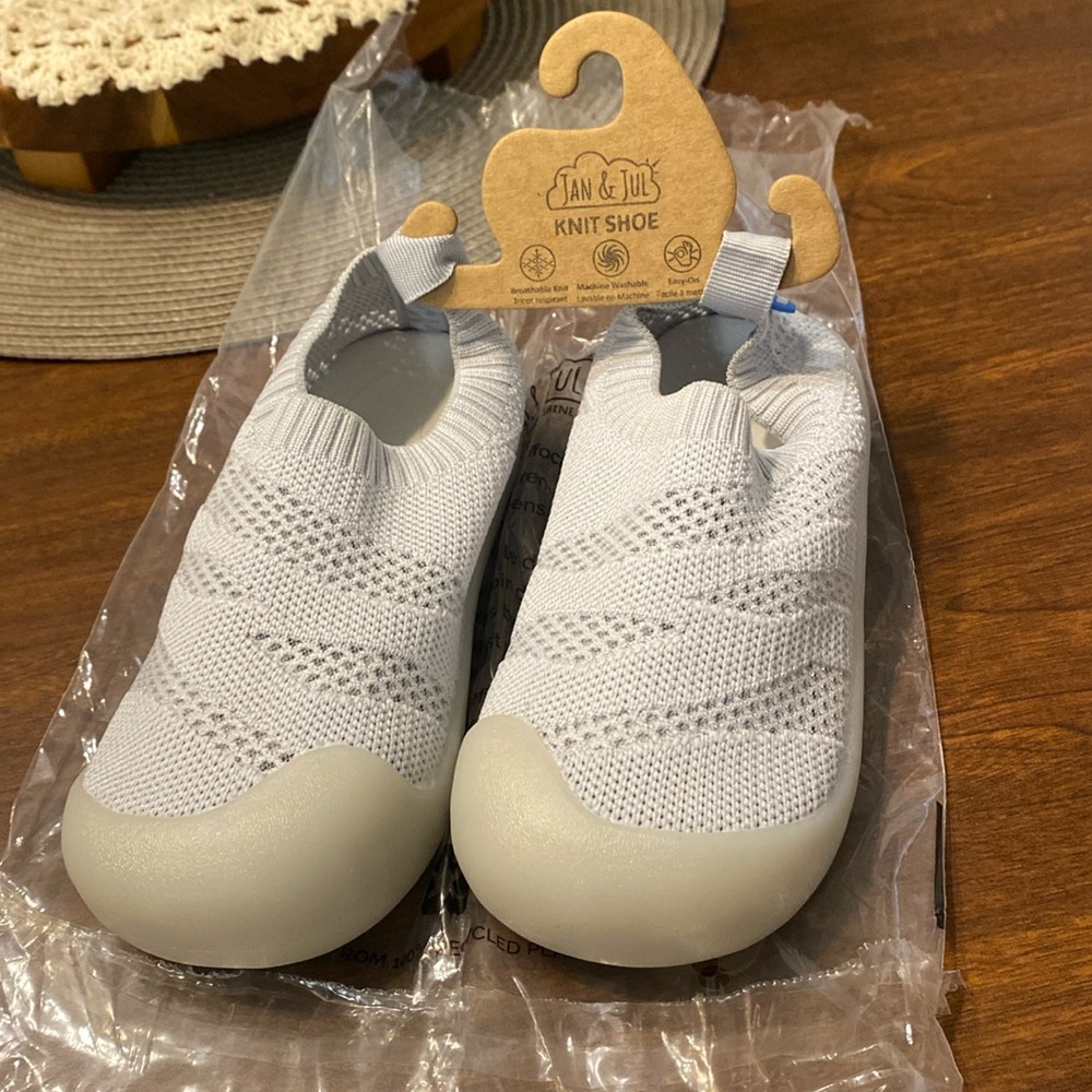 JAN & JUL Slip-on Kids Knit Shoes, Breathable Machine Washable Sneakers sz-10